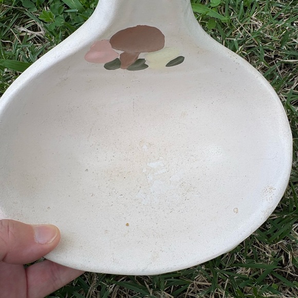 Vintage Mushroom Oversized Ceramic Utensil Wall Hanging Decor Set - Picture 5 of 8